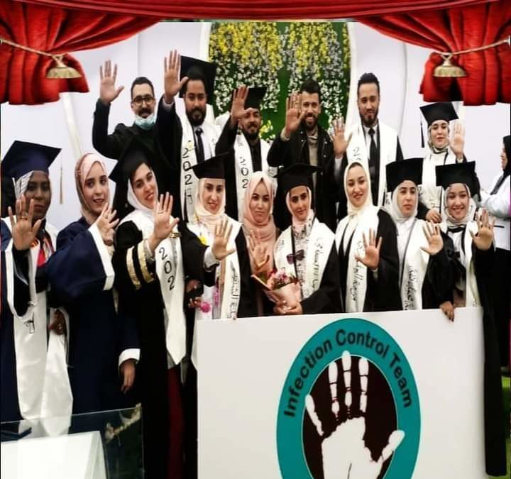 حفل تخرج الدفعة 18 من كلية الصحة العامة