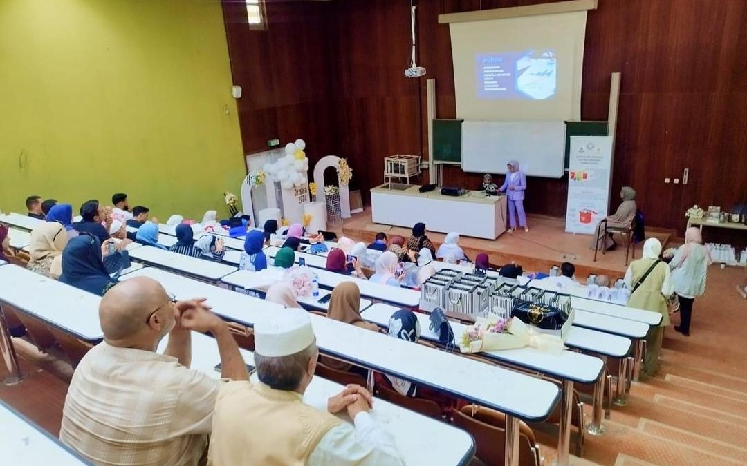 كلية الصحة العامة تناقش مشاريع التخرج لطلبة قسم المعلوماتية الصحية